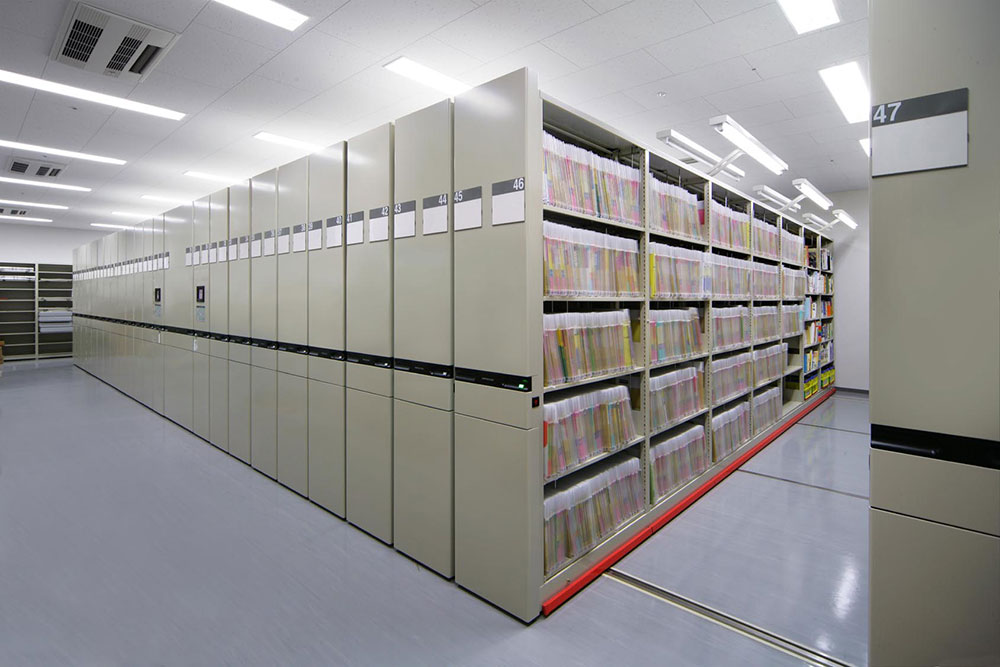 カルテ X線フィルム 図書 器材等保管移動棚 病院 製品情報 日本ファイリング株式会社